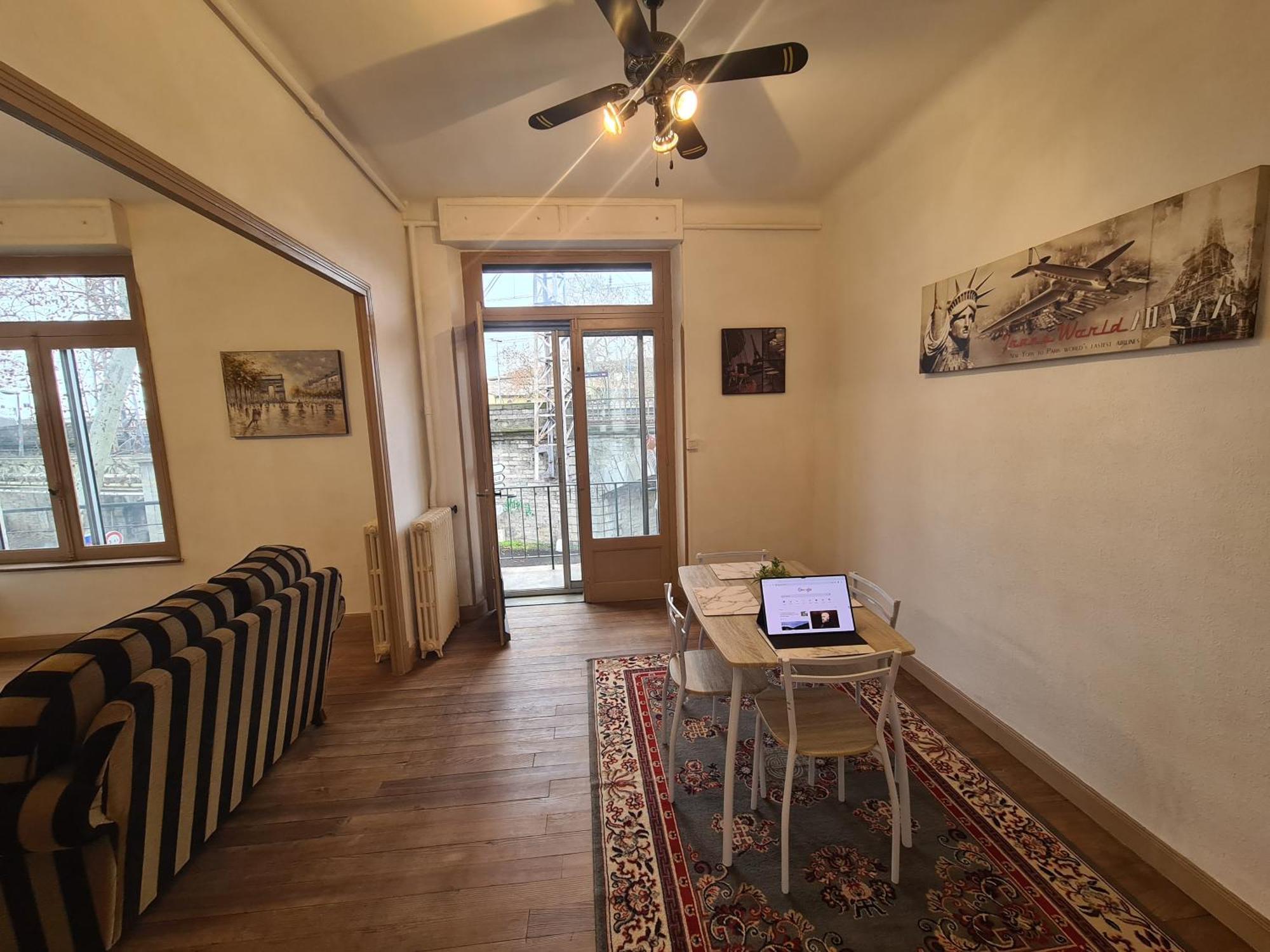 Spacious Luxury 2 Bed Appartment Carcassonne Bagian luar foto