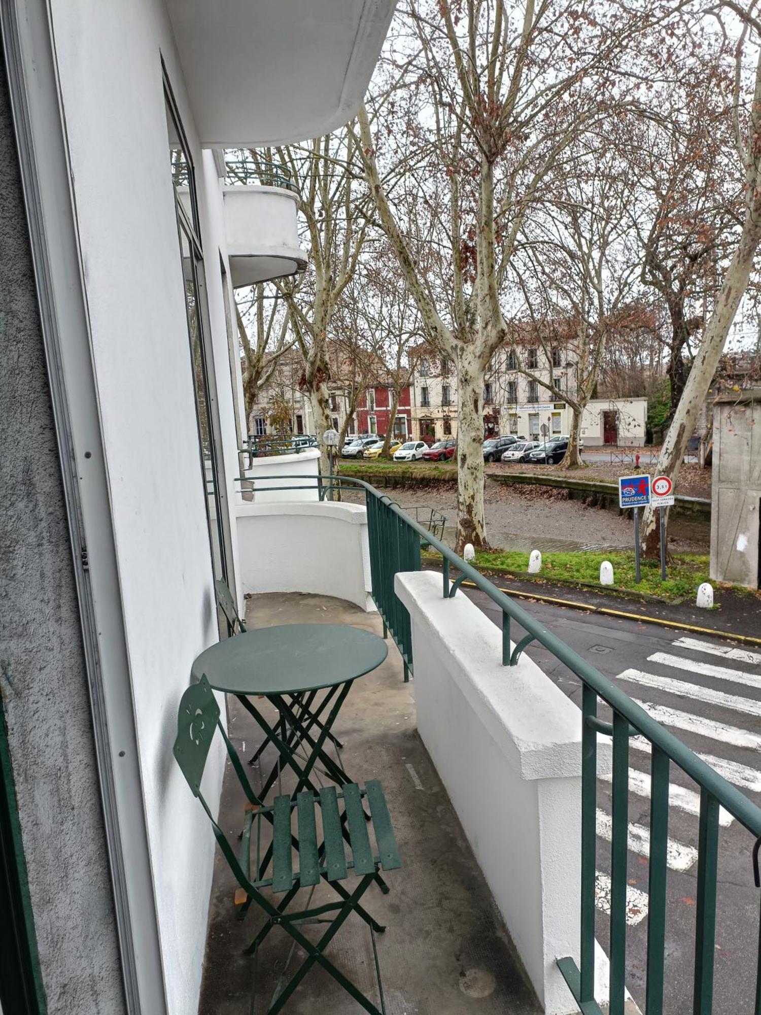 Spacious Luxury 2 Bed Appartment Carcassonne Bagian luar foto